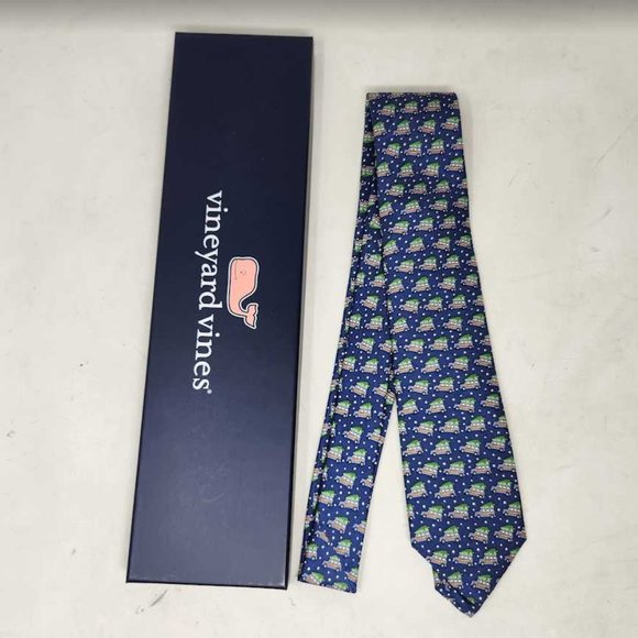 New men's Vineyard Vines Woody & Tree Christmas navy blue tie